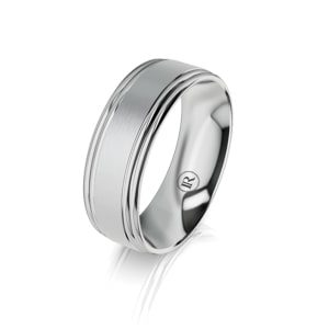 Men's gold wedding ring