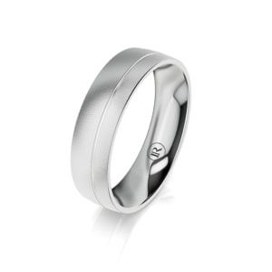 Men's gold wedding ring